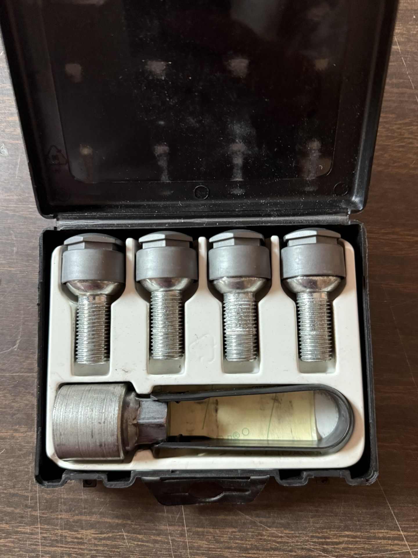 Audi OEM Wheel Locks 4F0-071-455 Anti-Theft Lock Kit 4 Bolts Master Key