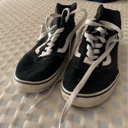 Selling A Pair Of Shoes 