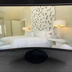 Samsung 27” Curved Monitor T55