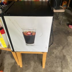 ILY Cold Brew Aria Machine – Gently Used
