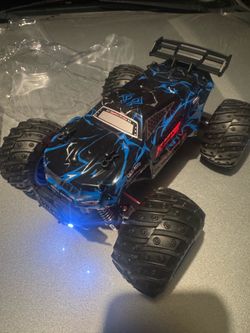 RC remote Truck Rechargeable New