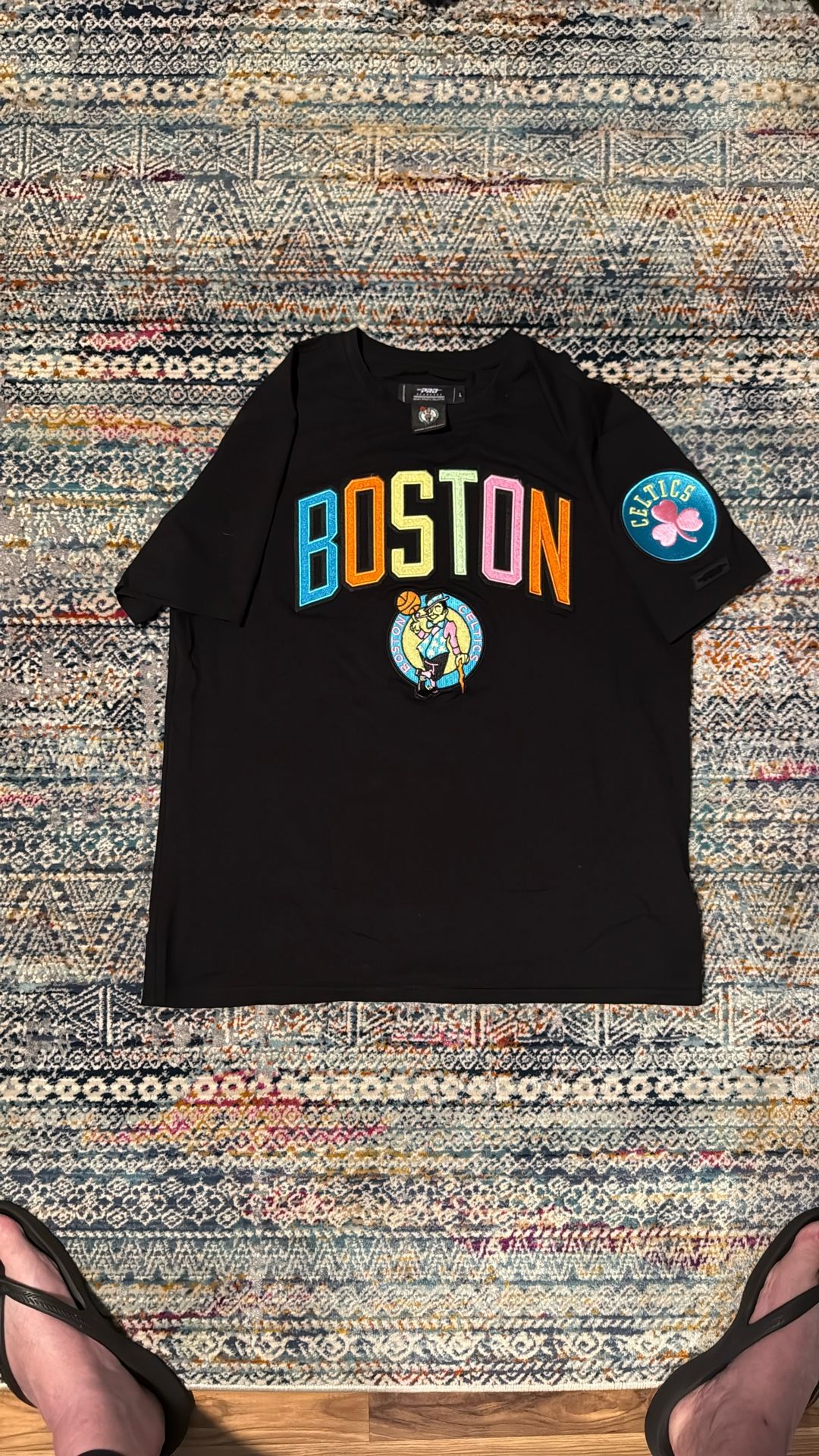 🏀 Pro Standard Boston Celtics T-Shirt – Men’s Size  L