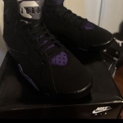 Air Jordan 7 Retro (Men 9)