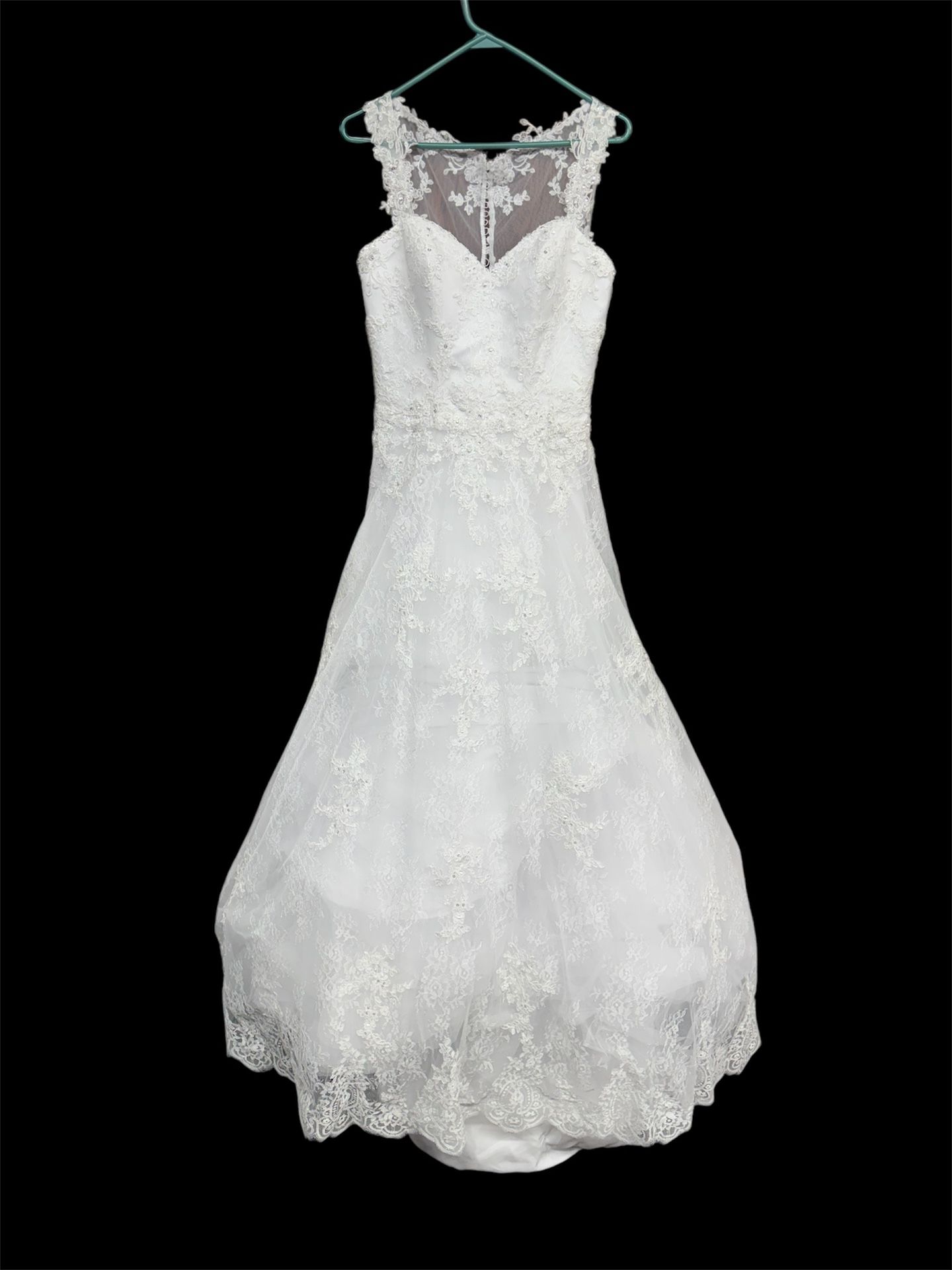Alfred Angelo 2589A ~ White / Silver Beaded & Laced Wedding Dress ~ Size UK  10 is available for purchase on au PAY Market - Imported Goods Online Store  Co.Ltd. | au