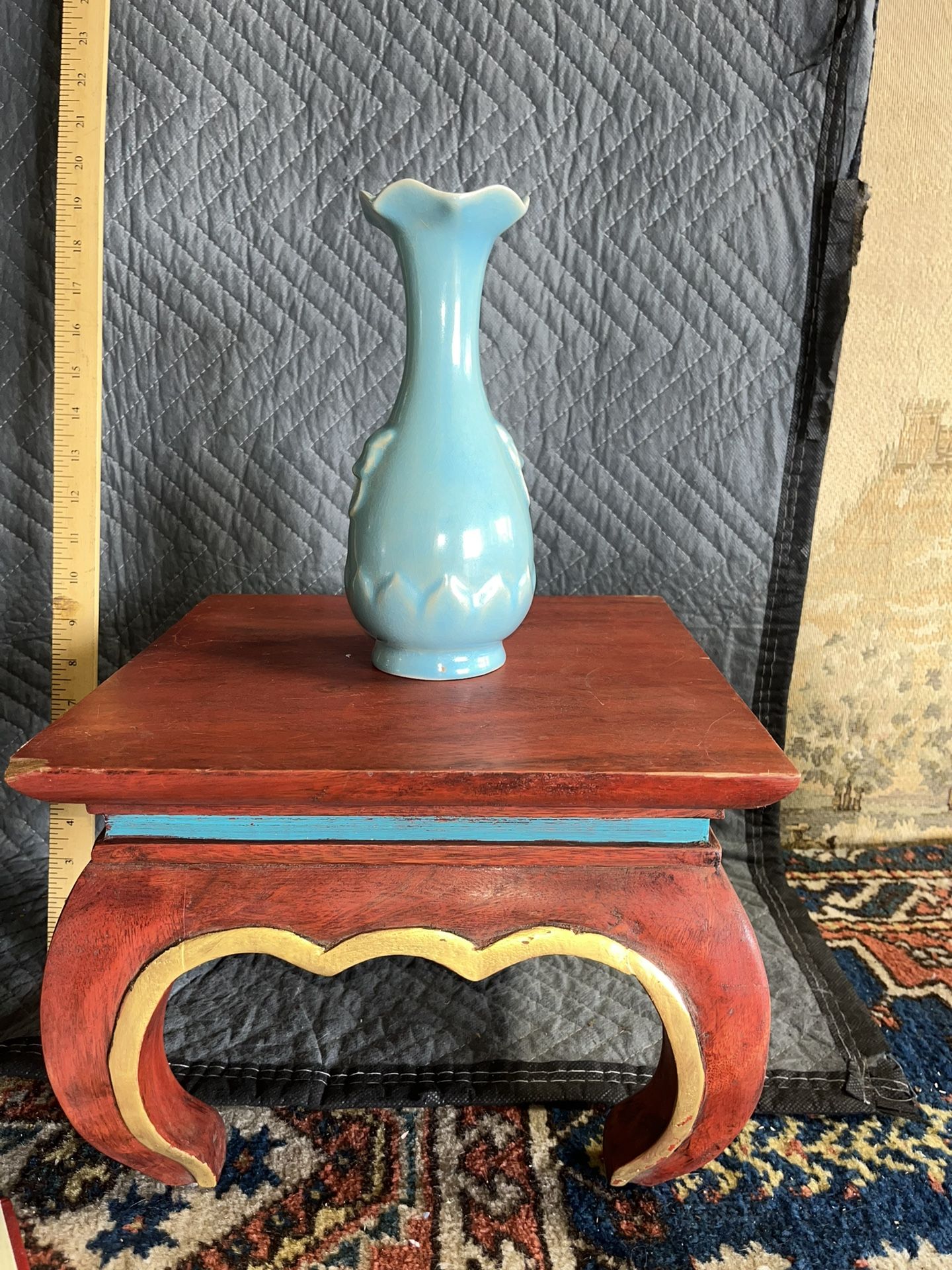 Chinese Vintage Blue Glazed Vase