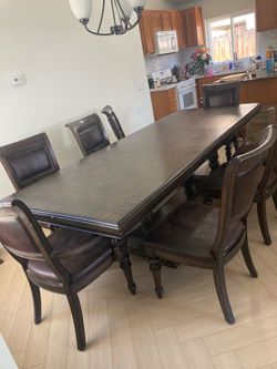 Formal dining set for 8