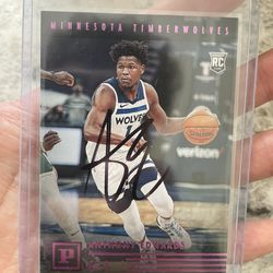 Anthony Edwards on card AUTO