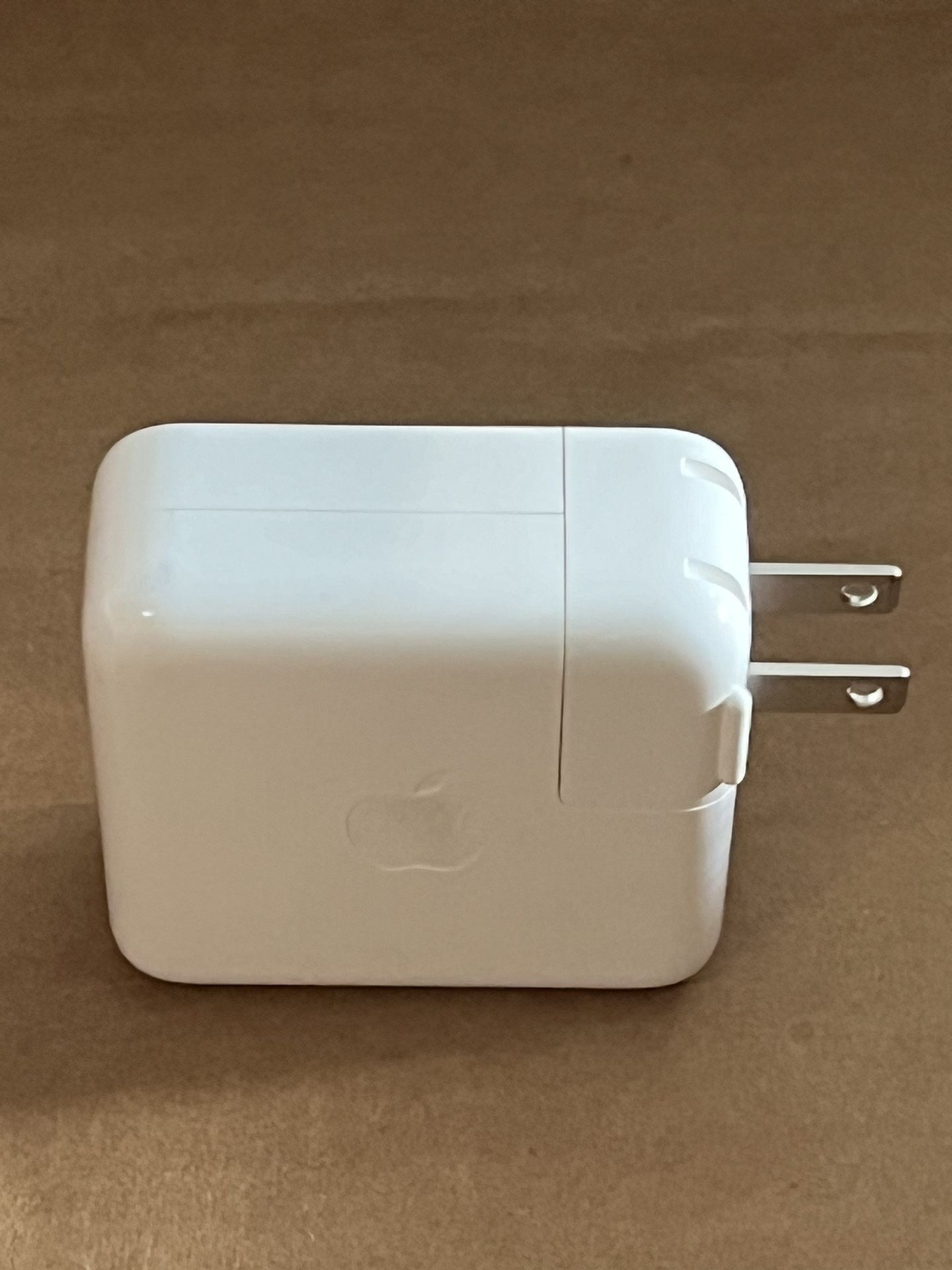 Apple charging Block