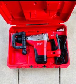Milwaukee 5446-21 120V 14LB Corded SDS Max Demolition Hammer Heavy Duty