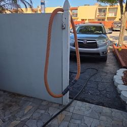 shop vac um hose use good shape