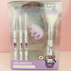 hello kitty brush & sponge set. 
