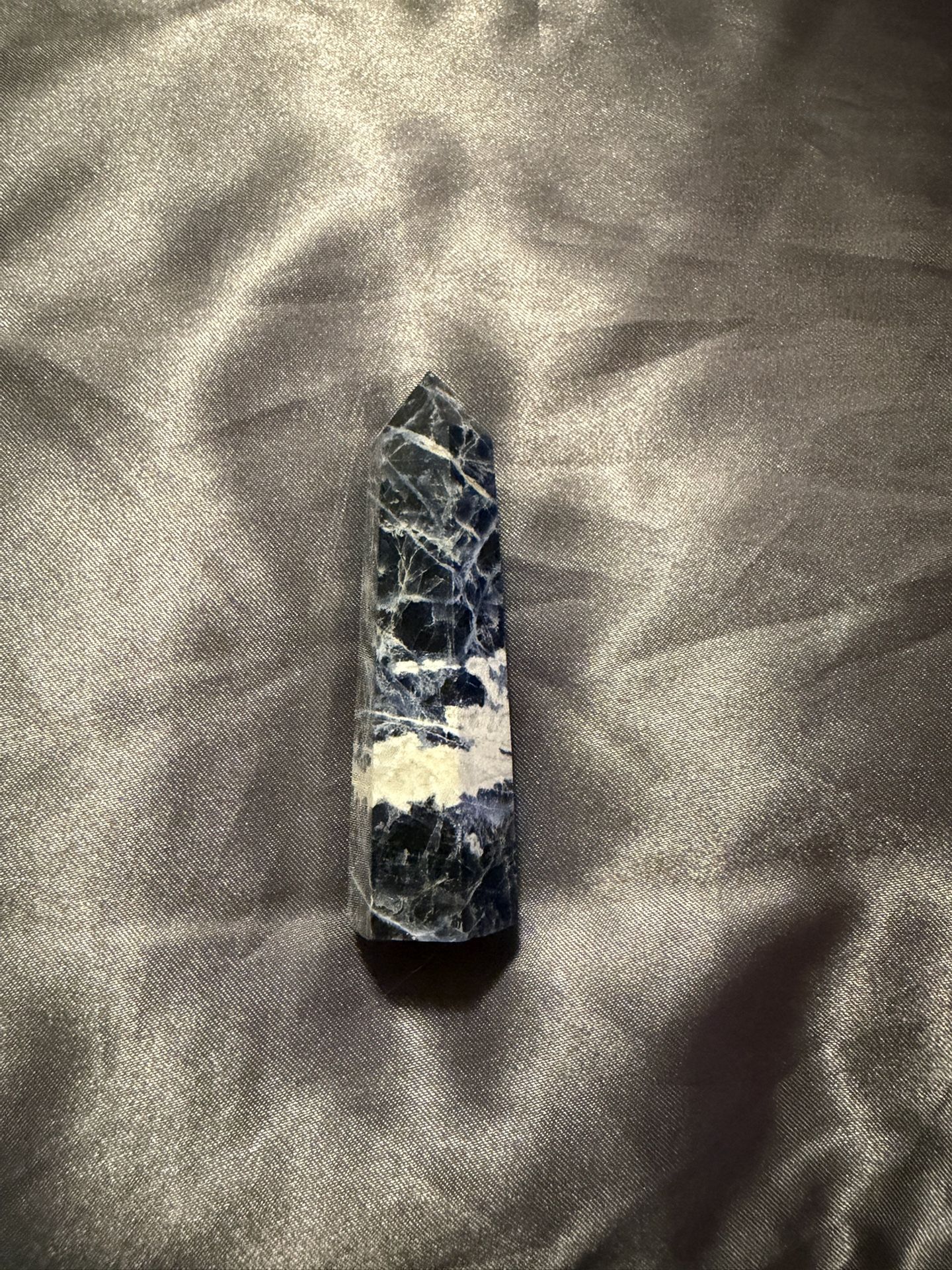 Small sodalite tower