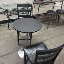 Black 2 Pc Bar Table With Stools 
