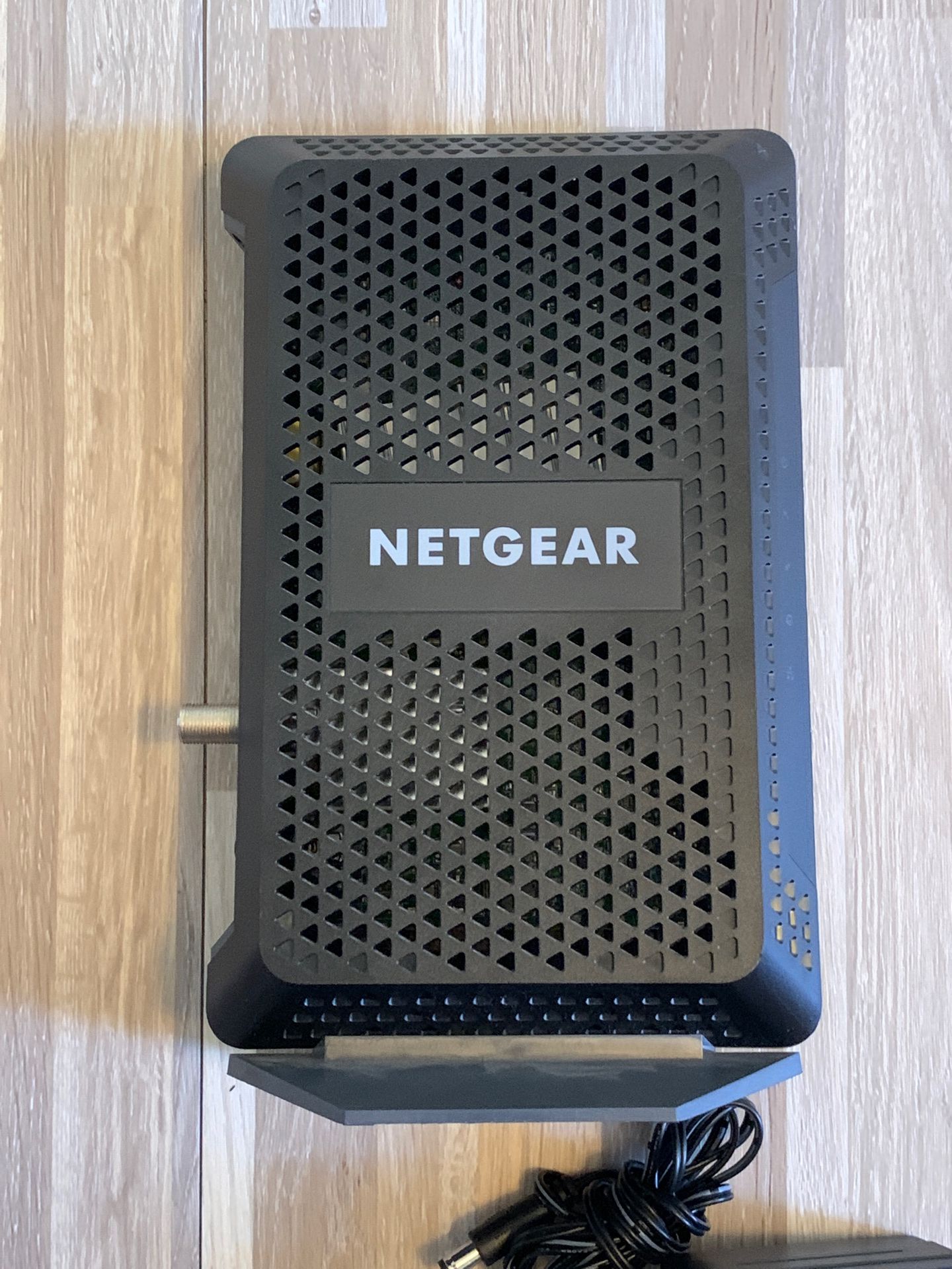 NETGEAR cable modem - CM600