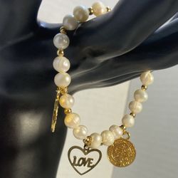 fine freshwater pearl and gold-plated bracelet