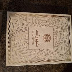 Shahrazad Oud Perfume