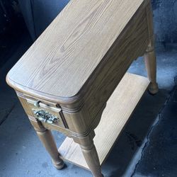 slim side table w/ drawer