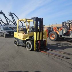 2016 Hyster H80FT - 8,000 # Pound Warehouse Forklift