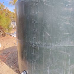 WATER TANK 1000 GALLON