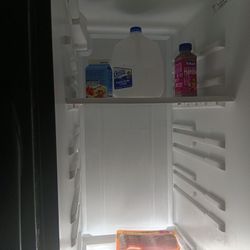 any one have any food to donate 