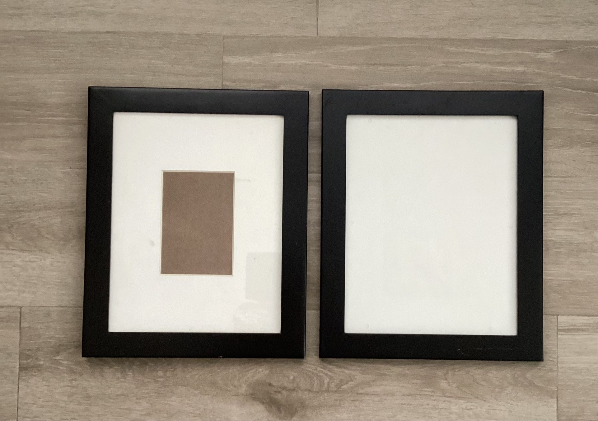 Fits 13.5 × 10.5 inch artwork (overall size 16.75 × 13.75 inches) Black Modern Picture Photo Frames