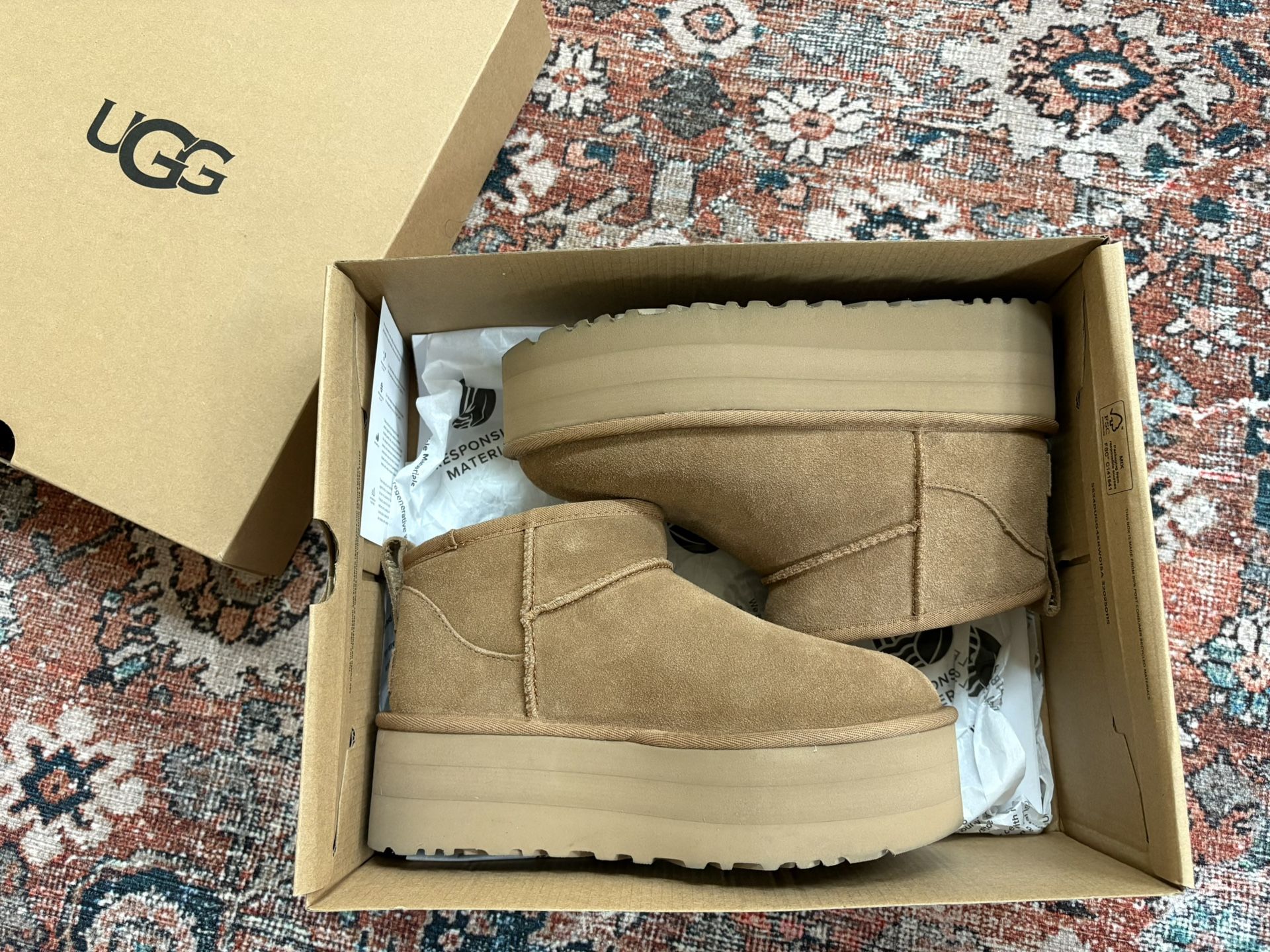 UGG Classic Ultra Mini Platform Boots