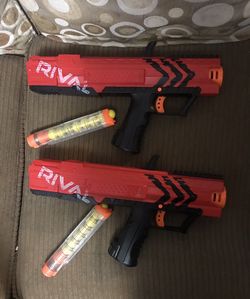 2 NERF RIVAL GUNS