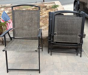Set of 4 outdoor/indoor folding chairs