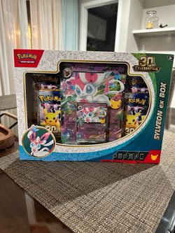 Pokémon Trading Card Game: 30th Celebration Sylveon ex Box