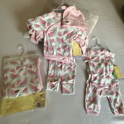 Newborn First Moves Set