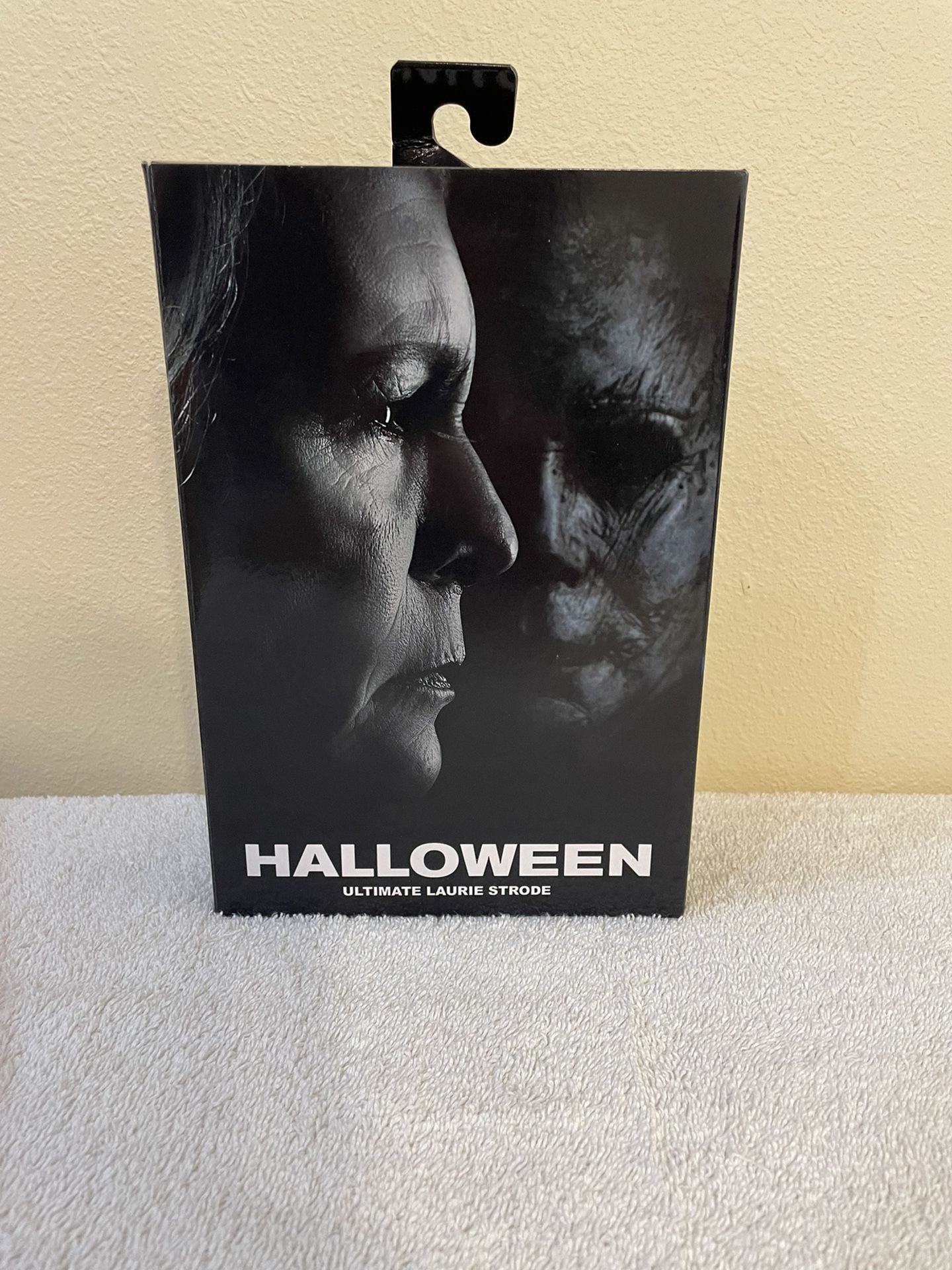 Neca Halloween 2019 Ultimate Laurie Strode 7" Scale Action Figure NEW