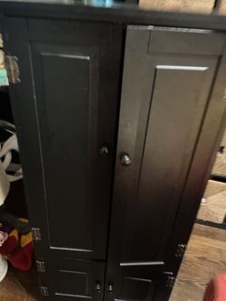 A nice armoire (46” tall x 20” long x 13”wide)