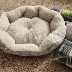 Cat Or Dog Beds (Multiple)