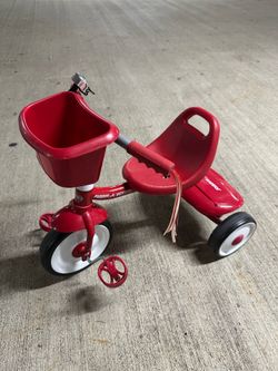 Radio Flyer tricycle for toddlers