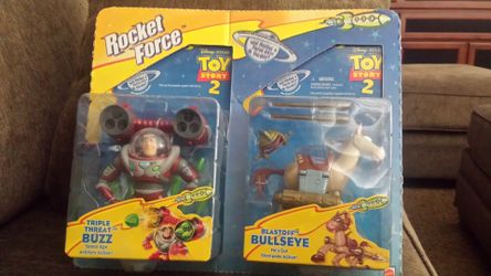BNIB Toy Story 2 Rocket Blast 2-Pack