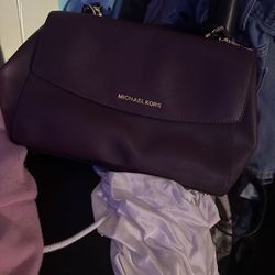 Purple Micheal Kors Bag