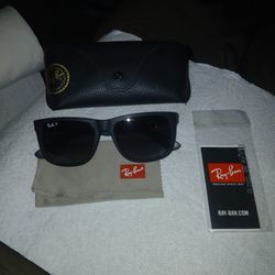 Ray-Ban Sunglasses