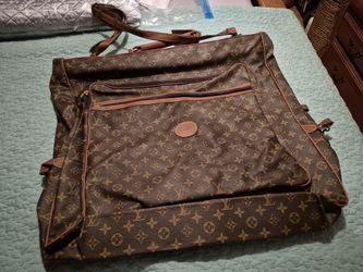 Luis Vitton  Suit Or Dress Suitcase