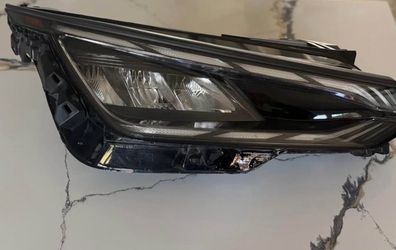 2022-2024 Kia EV6 Right Headlamp Assembly (92102-CV020)