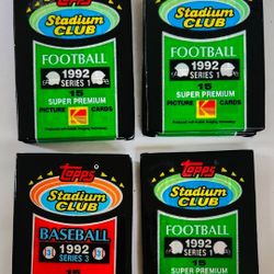 Nineteen 1992 Topps Stadium Club Baseball Packs