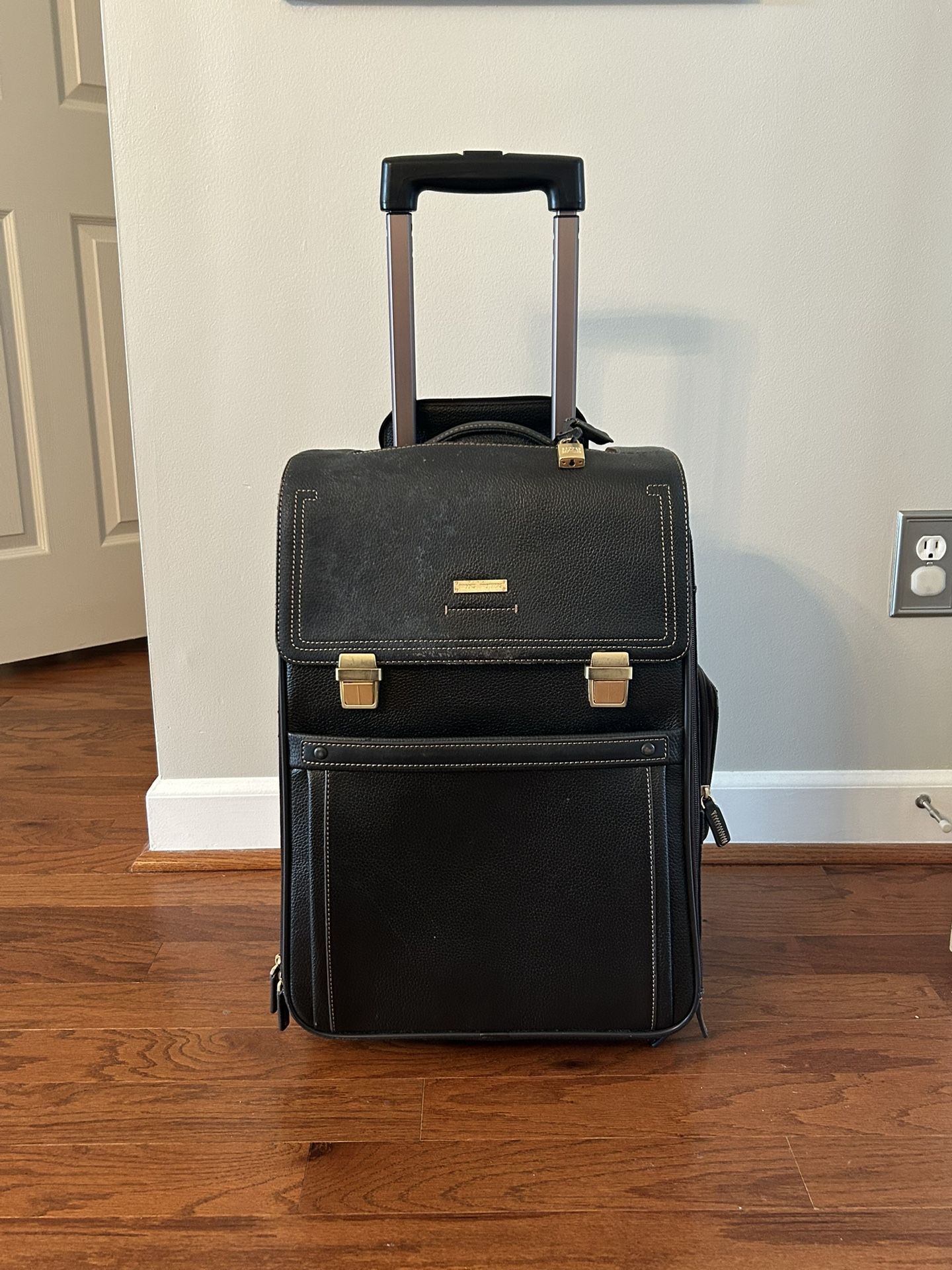 Brooks Brothers Rolling Weekend Carry On Suitcase Luggage - Dark Brown Leather with Brass Buckles