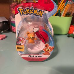 Pokémon Clip N Go Toy - Never Opened