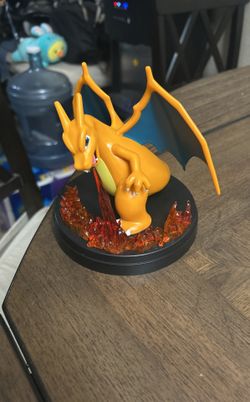 Pokémon charizard Figure