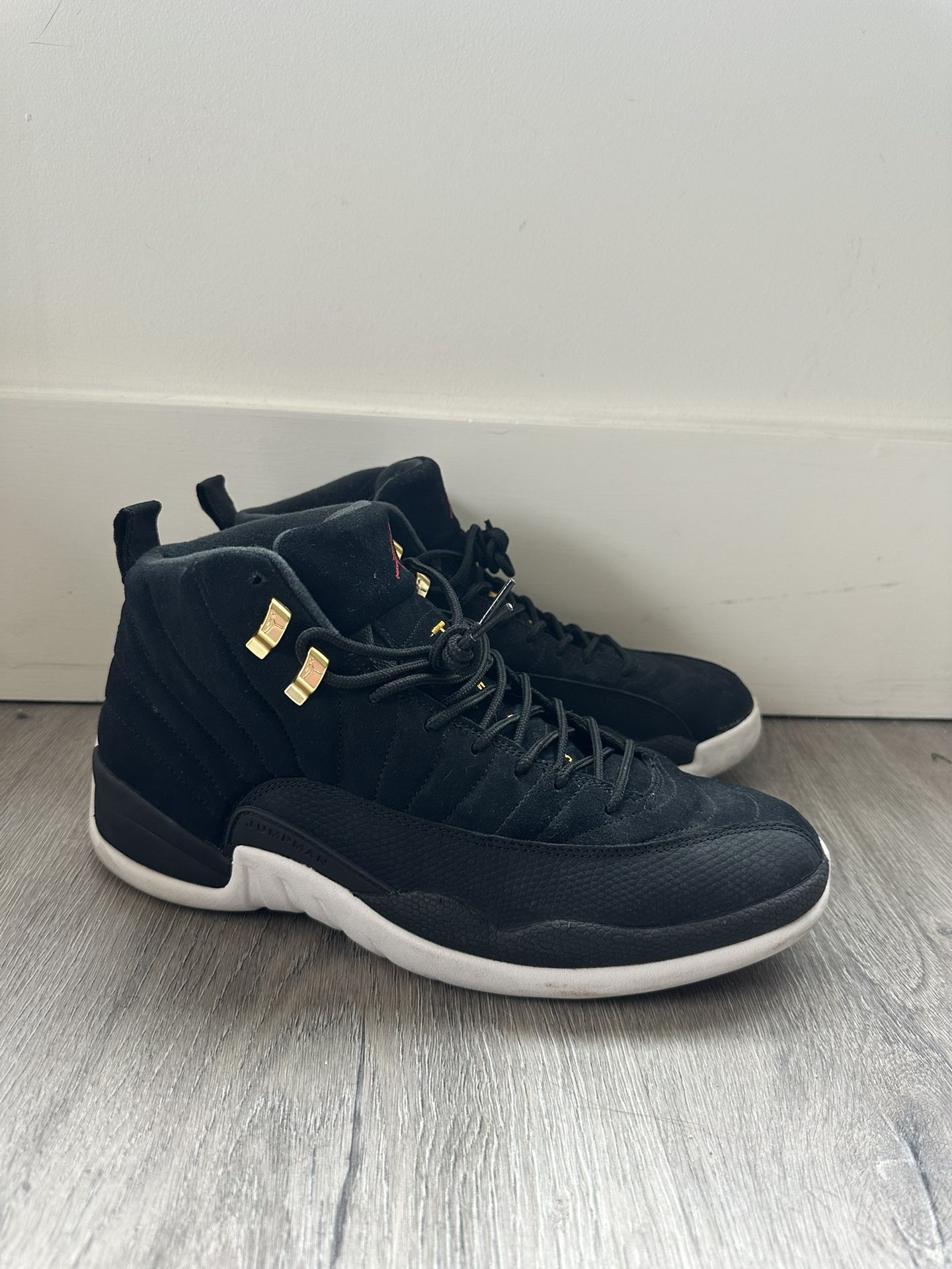 Retro Jordan 12 Reverse Taxi (Size 12)