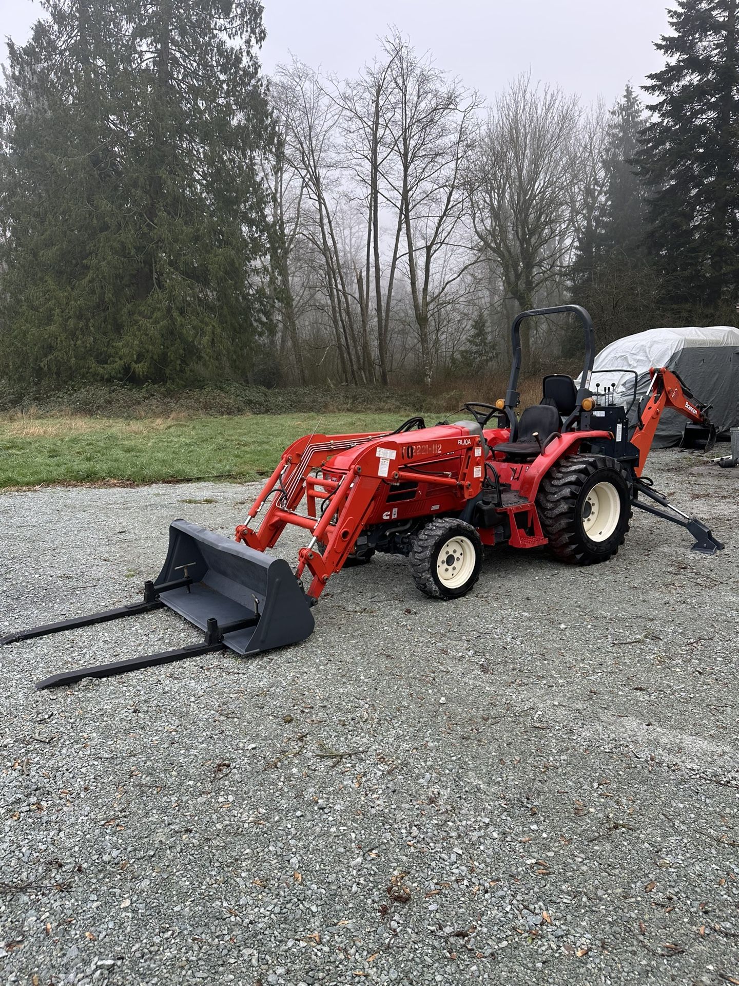 2013 Branson 35hp Backhoe Diesel 4x4