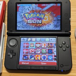 Nintendo 3DS XL - Modded with many Games!