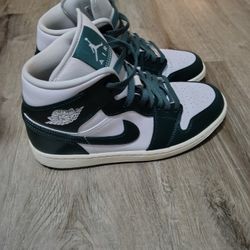 Jordan 1s Mid Dark Teal And White. 