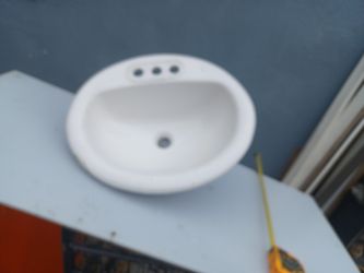 Porcelain Bathroom Sink