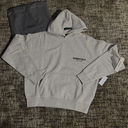 Essential Hoodies 