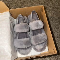 UGGs size 8